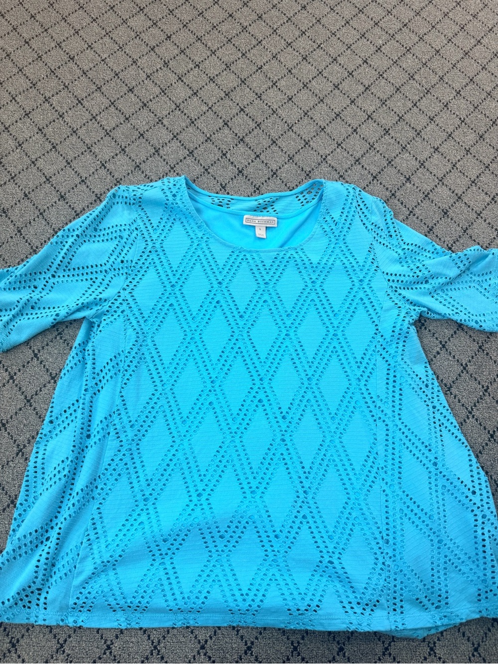 Dana Buchman Blue Mesh Diamond Design Top  NWOT